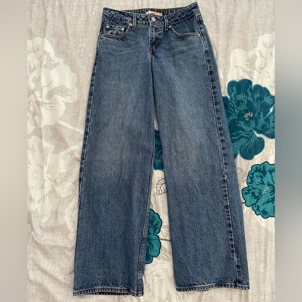 Levi’s Low Lose Jeans